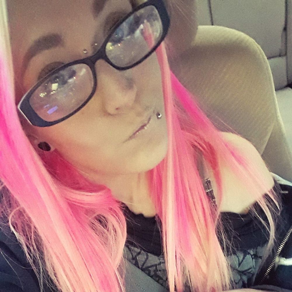 Meet your Posher, Destinie